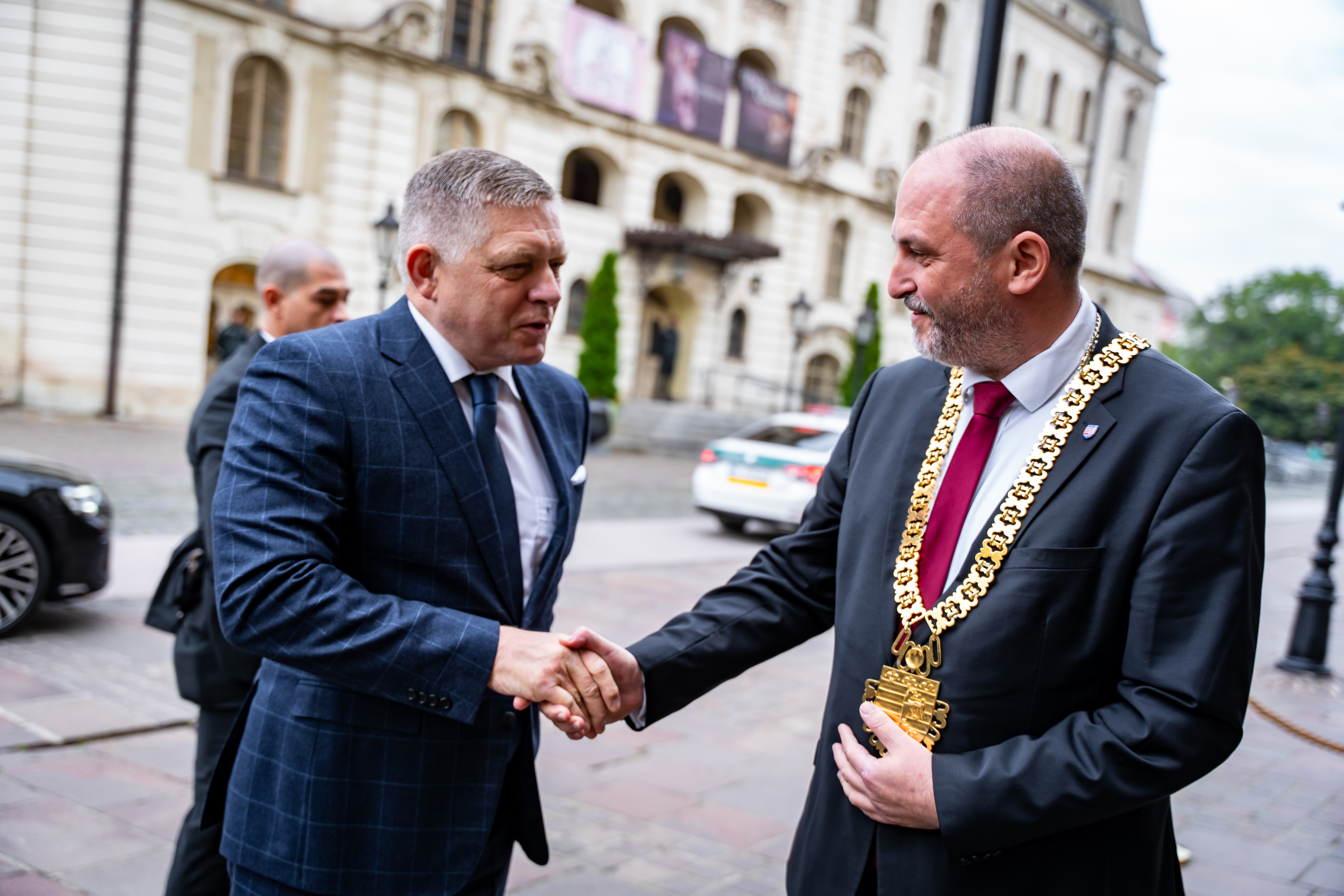 Spolocne rokovanie clenov vlad Slovenskej republiky a Ukrajinyr-1
